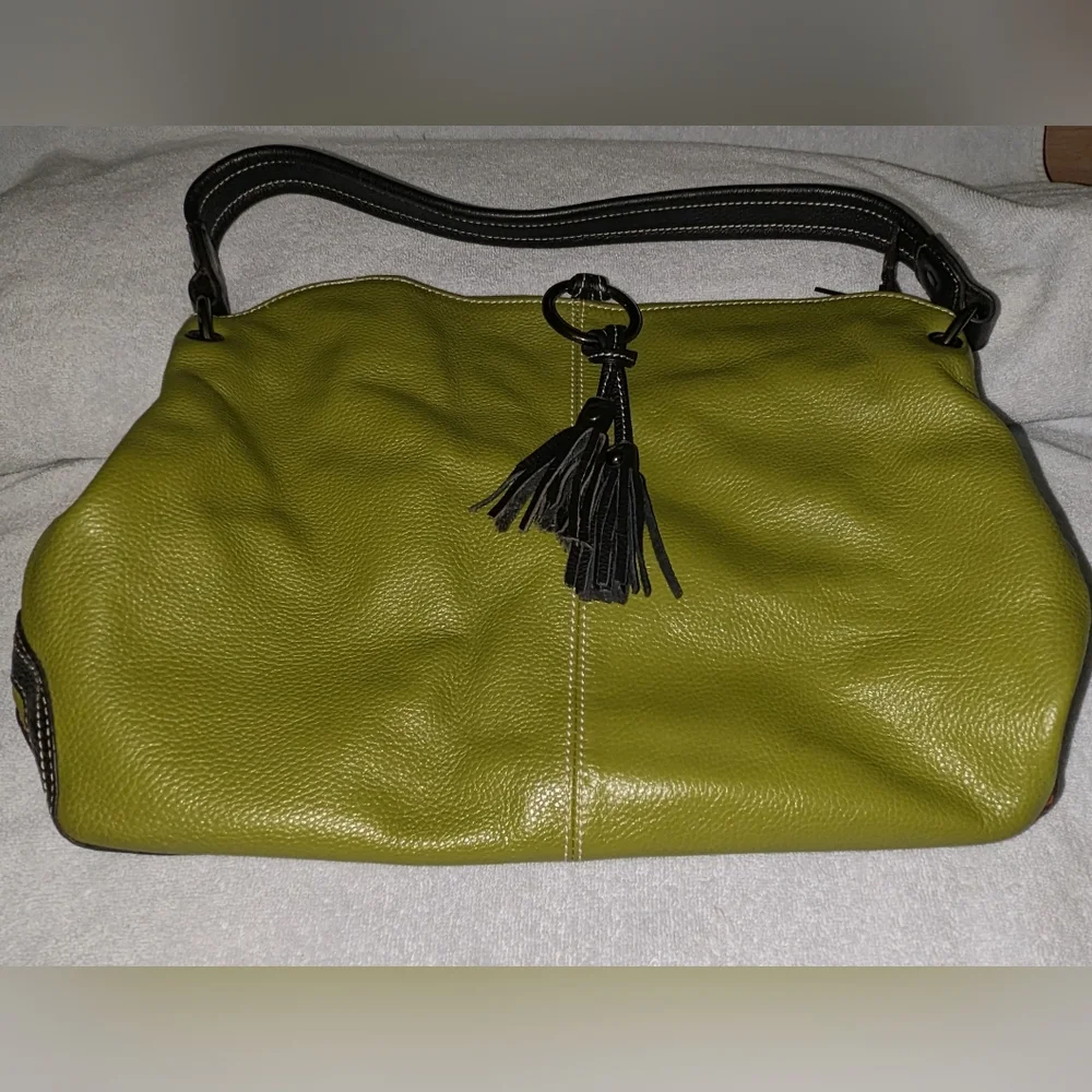 Vera Pelle genuine Italian leather satchel bag.